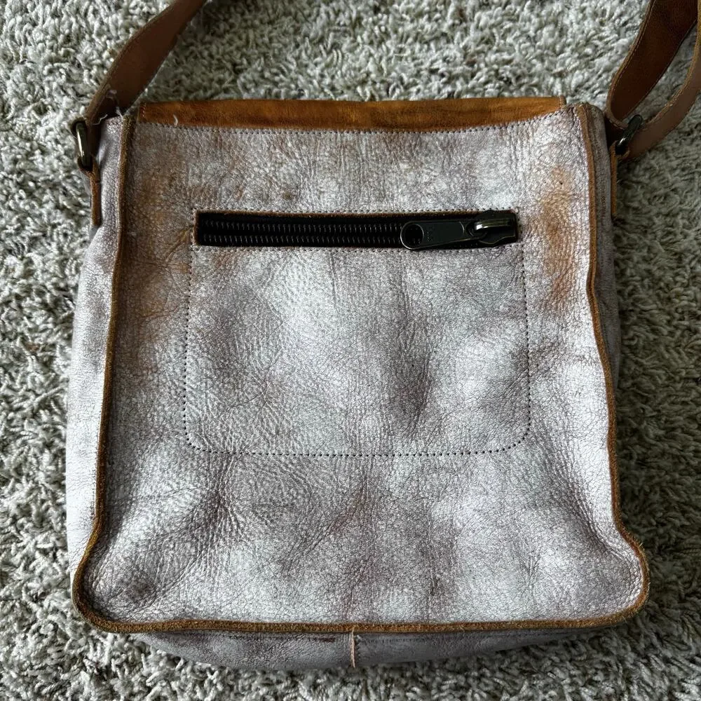 BED STU Venice Beach Leather Buckled Crossbody Purse Nectar Lux Tan Rustic